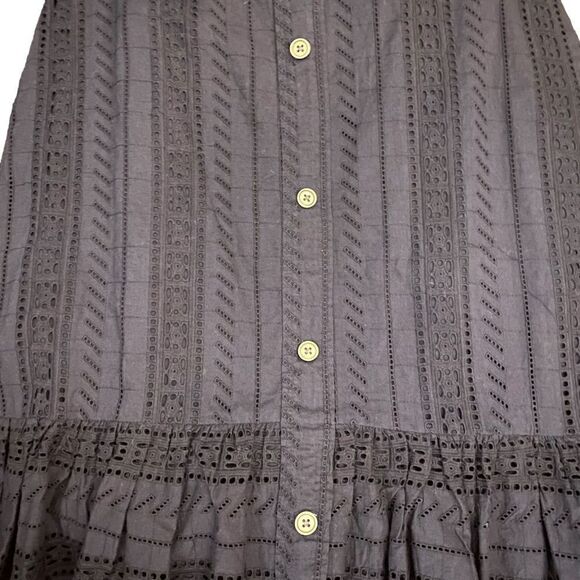 Loft NWT button front fit and flair skirt Eyelet detail size 6 - Picture 6 of 7